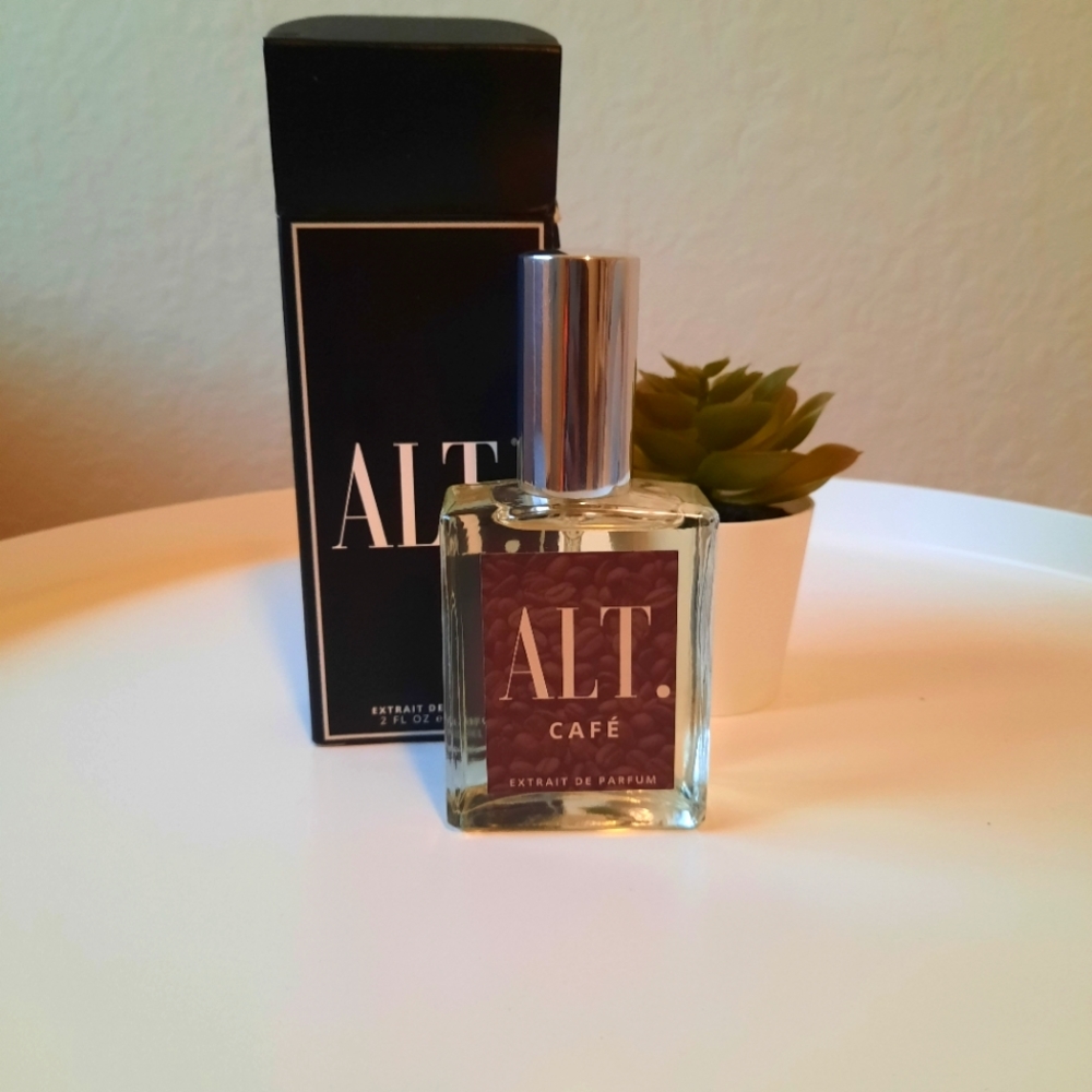 Alt fragrance cafe